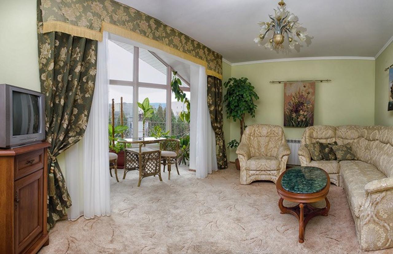 Hotel Premyer Truskawiec Zewnętrze zdjęcie