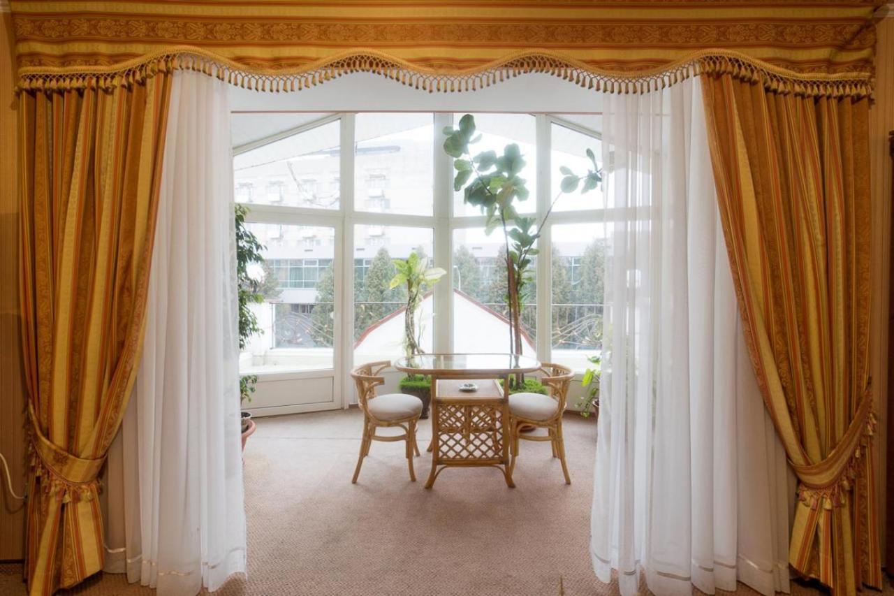 Hotel Premyer Truskawiec Zewnętrze zdjęcie
